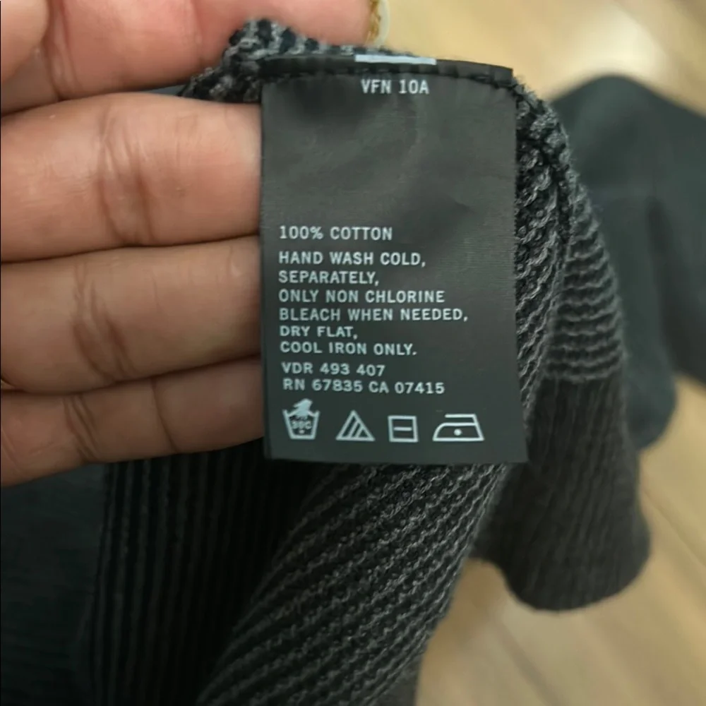 Nautica Black V-Neck Sweater Classic Style